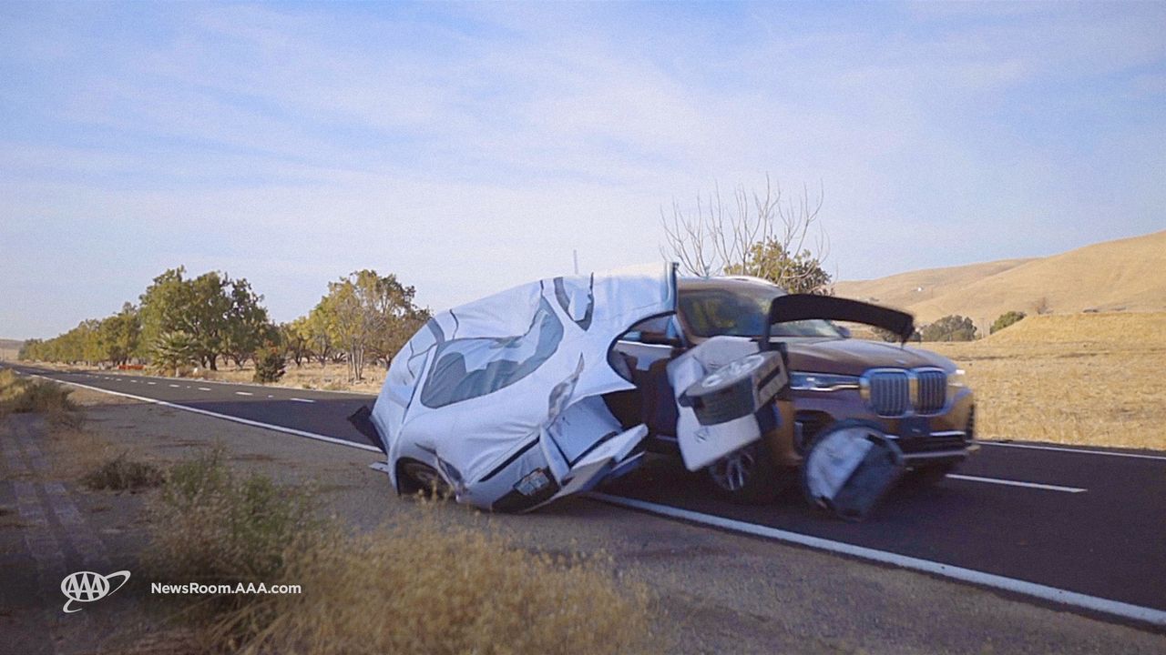 Auto zaparkowało na części drogi? Elektronika może go nie "zauważyć"