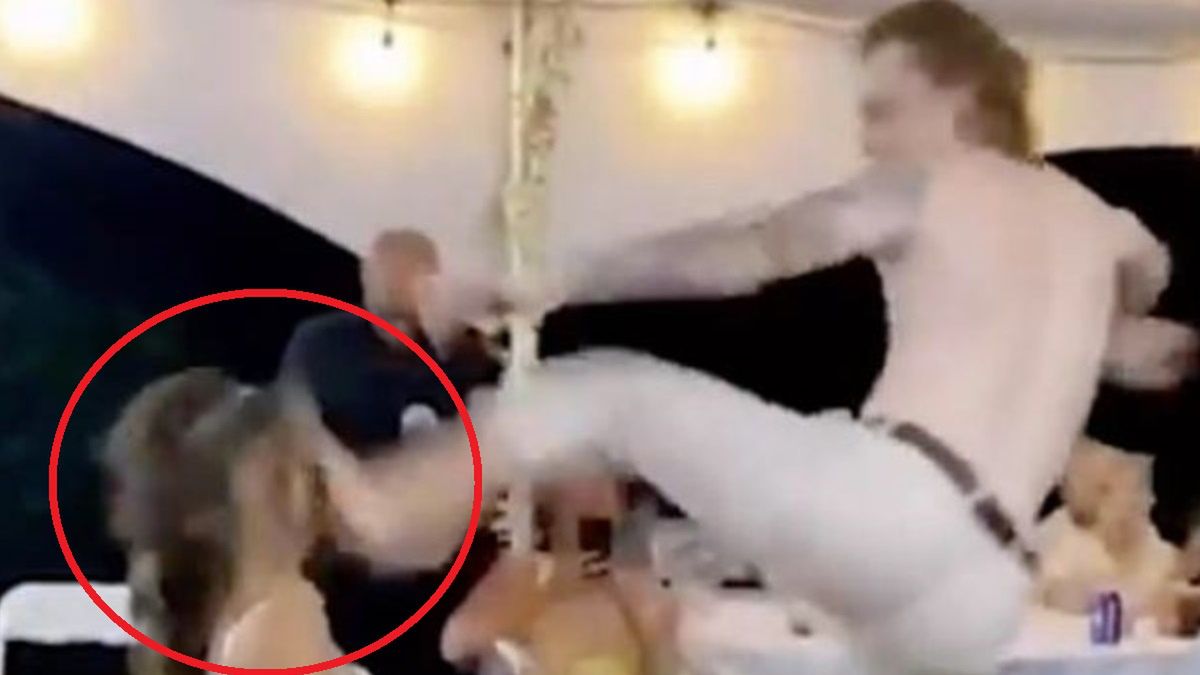 Pan młody niechcący kopnął swoją świeżo upieczoną małżonkę