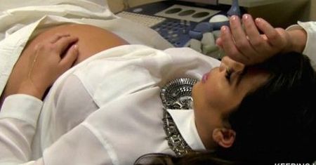 Kim Kardashian pokaże wideo z... porodówki!