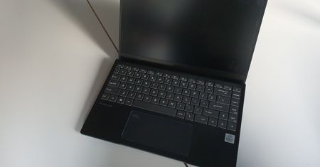 MSI Prestige 14: Kwadrans z laptopem na 10. generacji. Dziwna droga ultrabooków