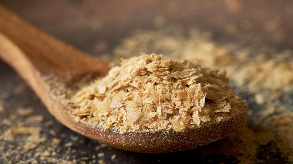 Płatki drożdżowe to ekologiczny produkt spożywczy, który znalazł szerokie zastosowanie w kuchni