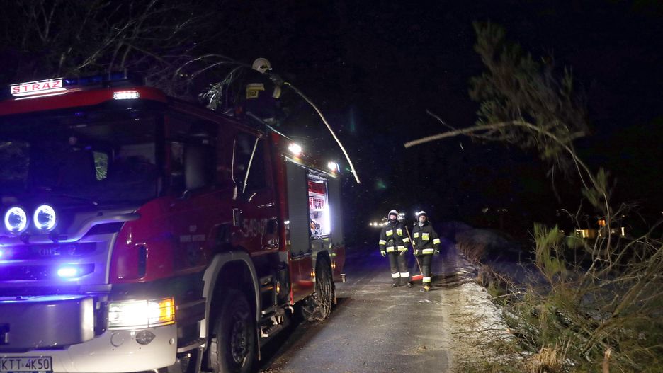 Do wieczora strażacy interweniowali kilkadziesiąt razy