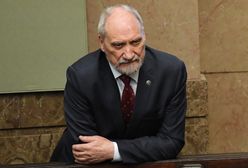Antoni Macierewicz już od maja sprzeciwia się emisji dokumentu o katastrofie smoleńskiej?