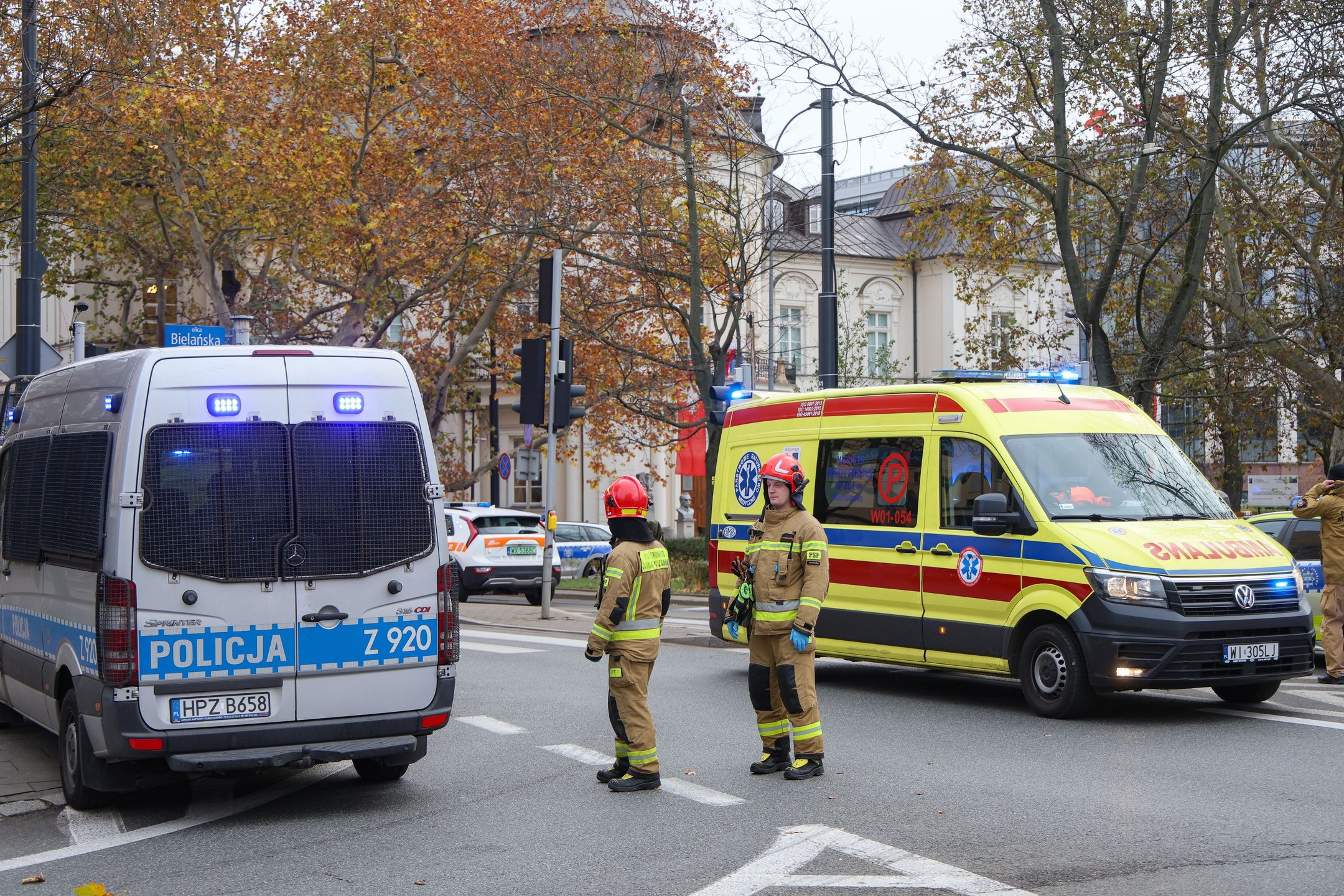 Miejsce zderzenia dwóch tramwajów i autobusu