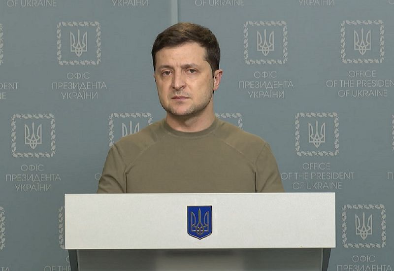 Prezydent Ukrainy Wołodymyr Zełenski powiedział w swoim środowym wystąpieniu, że poziom zagrożenia w kraju jest obecnie maksymalny, ale w ciągu minionych dwóch tygodni Ukraińcy pokazali, że się nie poddadzą.