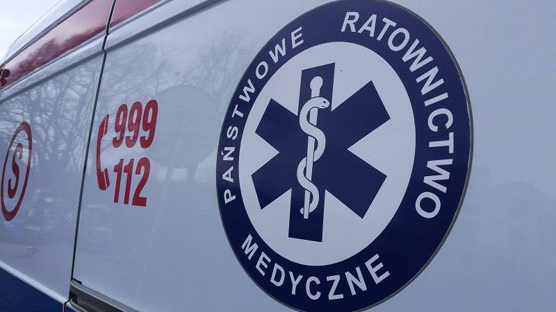 karetka pogotowie ratunkowe 999