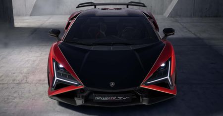 Lamborghini pokazało Revuelto SV. Ma nasycić głodnych torowych wrażeń