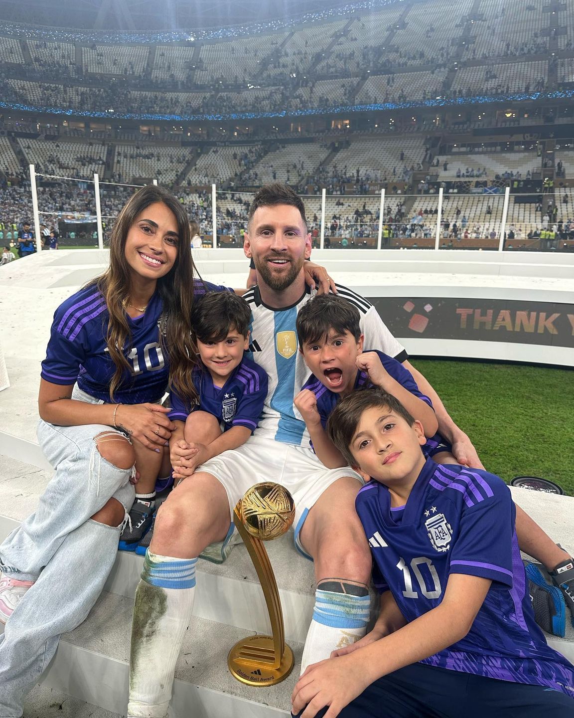 Antonela Roccuzzo, Lionel Messi i ich dzieci