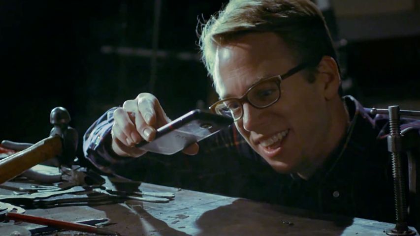 W skrócie: słaby kwartał Samsunga, mobilny router Wi-Fi w Biedronce i zabawna reklama HTC 1