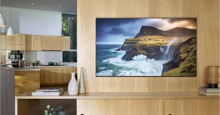 Samsung QLED Q90 trafił do sprzedaży. To topowy telewizor 4K za minimum 9 tys. złotych