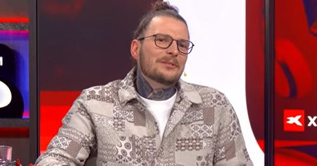 Żurnalista nie widział swojej mamy OD 18 LAT: "Byłem FATALNYM SYNEM". Zdradził, z kim utrzymuje kontakt z rodziny. Zaskoczeni?