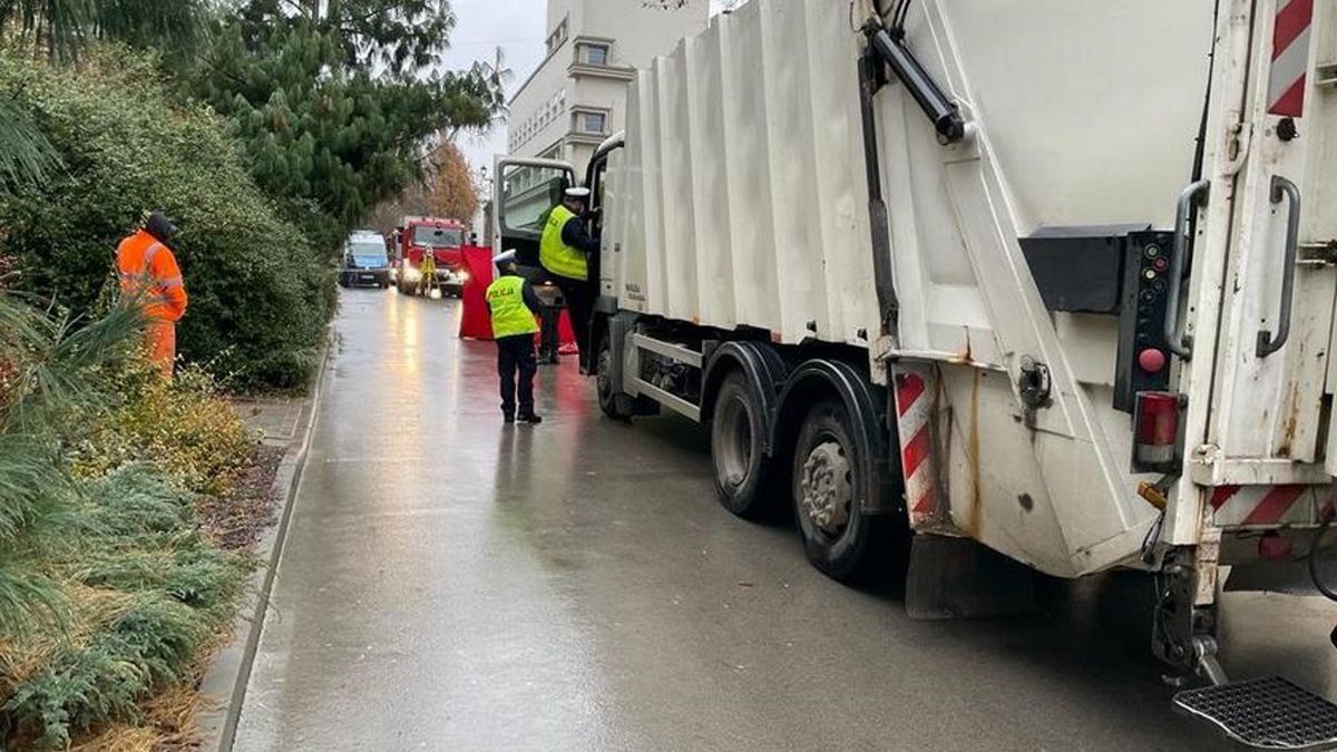 wypadek śmieciarki
