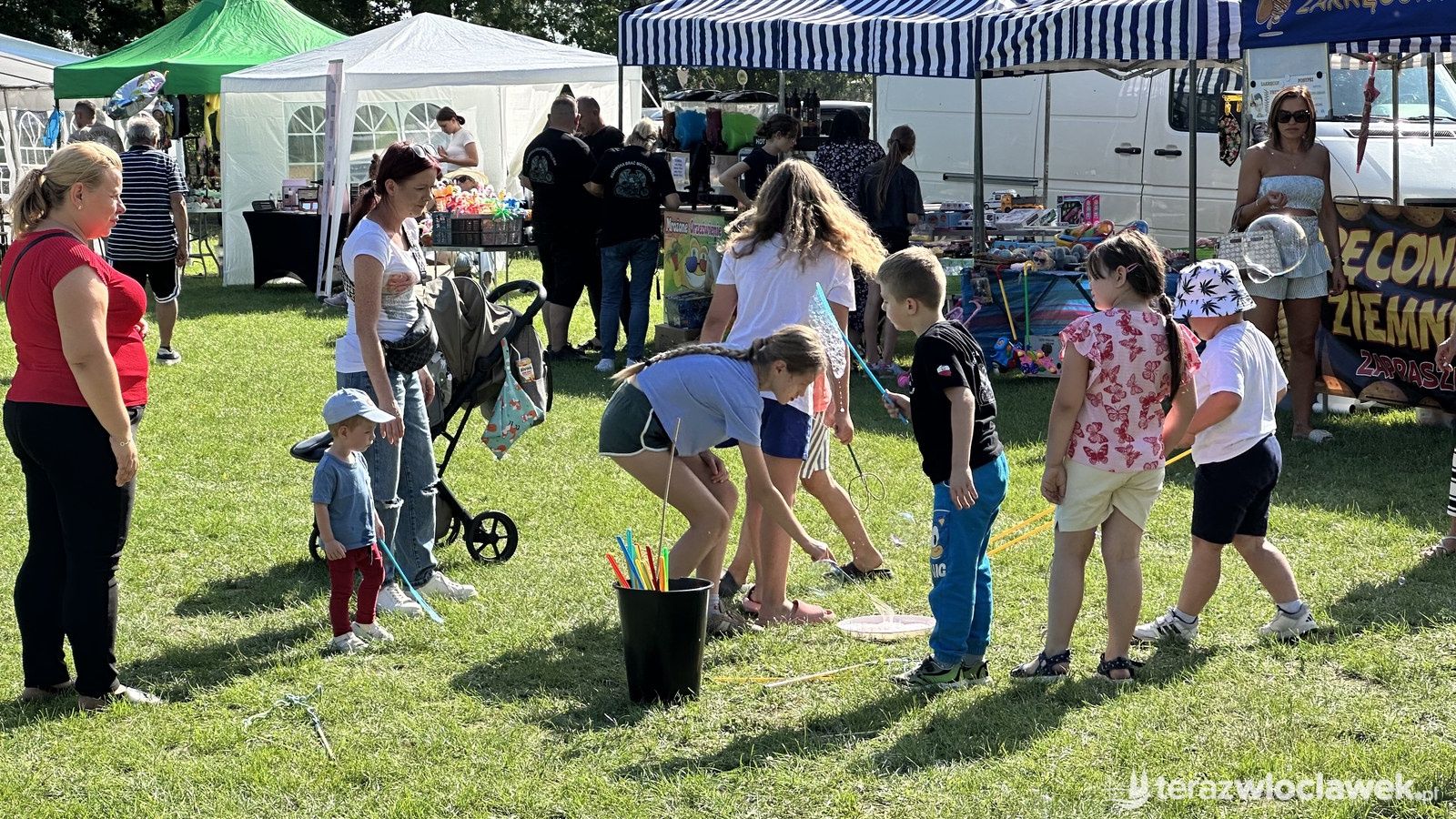 Działo się w powiecie! Dmuchańce, piana party i taniec