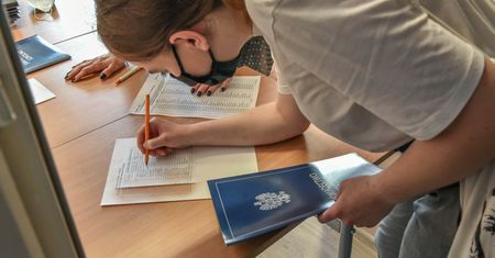 Kościół przygotuje maturę z religii? Wiceminister zabrał głos