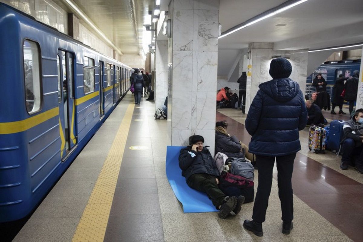 Zatrzymali ich w kijowskim metrze. Mieli pluszaka, a w nim pociski