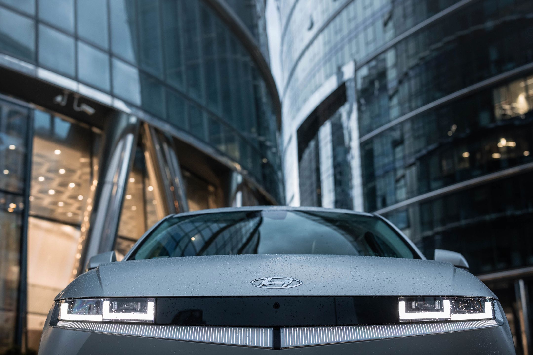 Koreańska firma chce się ścigać z amerykańską. Gdzieś już słyszałem tę piosenkę...