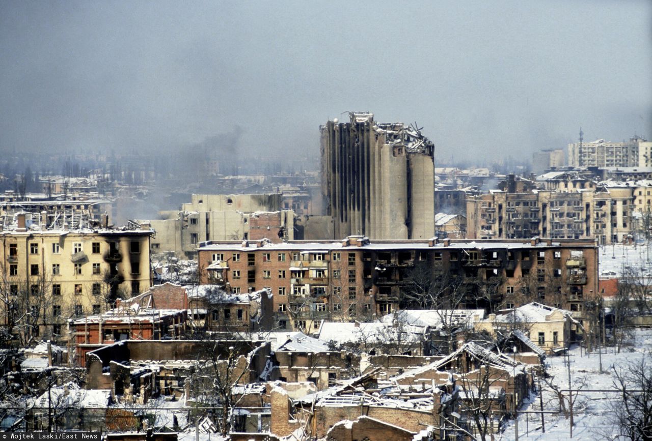 Tak skończył się szturm Groznego - Rosjanie zniszczyli niemal całe miasto