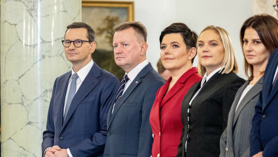 Zaprzysi??enie rz?du Mateusza Morawieckiego
27.11.2023 Warszawa Palac Prezydencki. Zaprzysiezenie rzadu Mateusza Morawieckiego 
fot Jacek Dominski/REPORTER
n/z: Mateusz Morawiecki, Mariusz Blaszczak
n/z: Dorota Bojemska
n/z: Dominika Chorosinska
n/z: Danuta Dmowska-Andrzejuk
Jacek Dominski/REPORTER