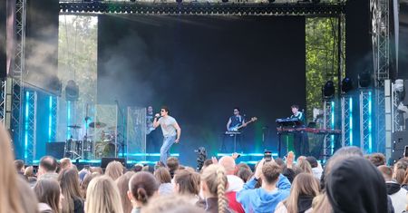 Oskar Cyms rozgrzał publiczność na Lublinaliach. Teraz T. Love, a wieczór dopiero się rozkręca