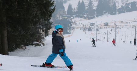 Ferie 2024. Pełen terminarz. Uczniowie wyczekują zimowych wakacji