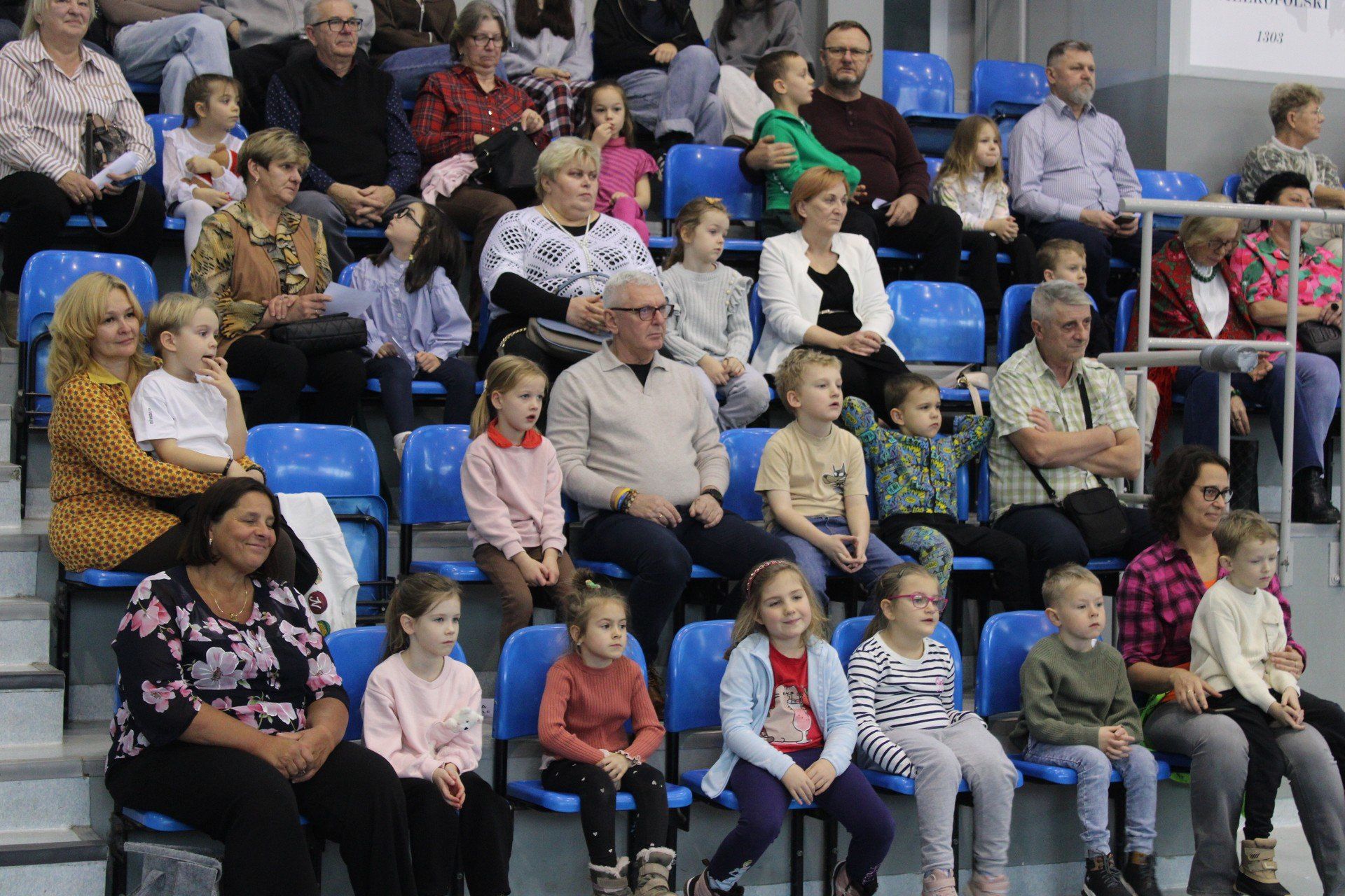 Teatr, wspólny śpiew, pokazy mody i rękodzieło. Za nami Grodziskie Targi Senioralne.