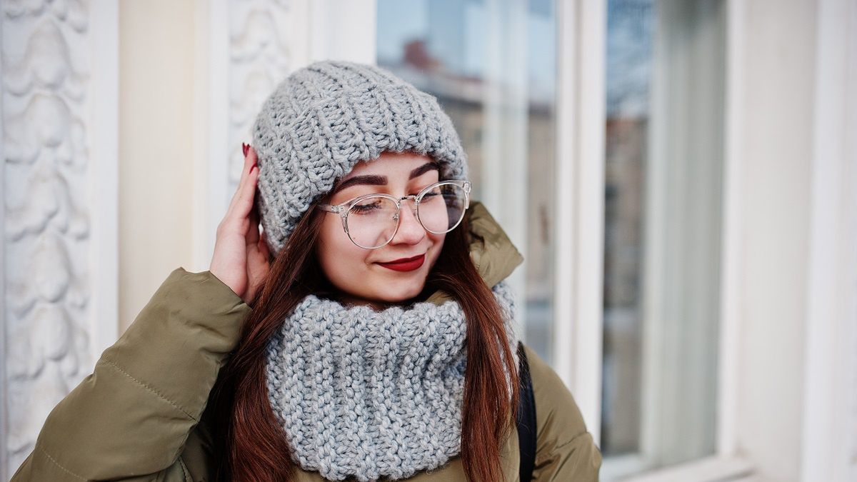 Każdy może dobrze wyglądać w czapce.