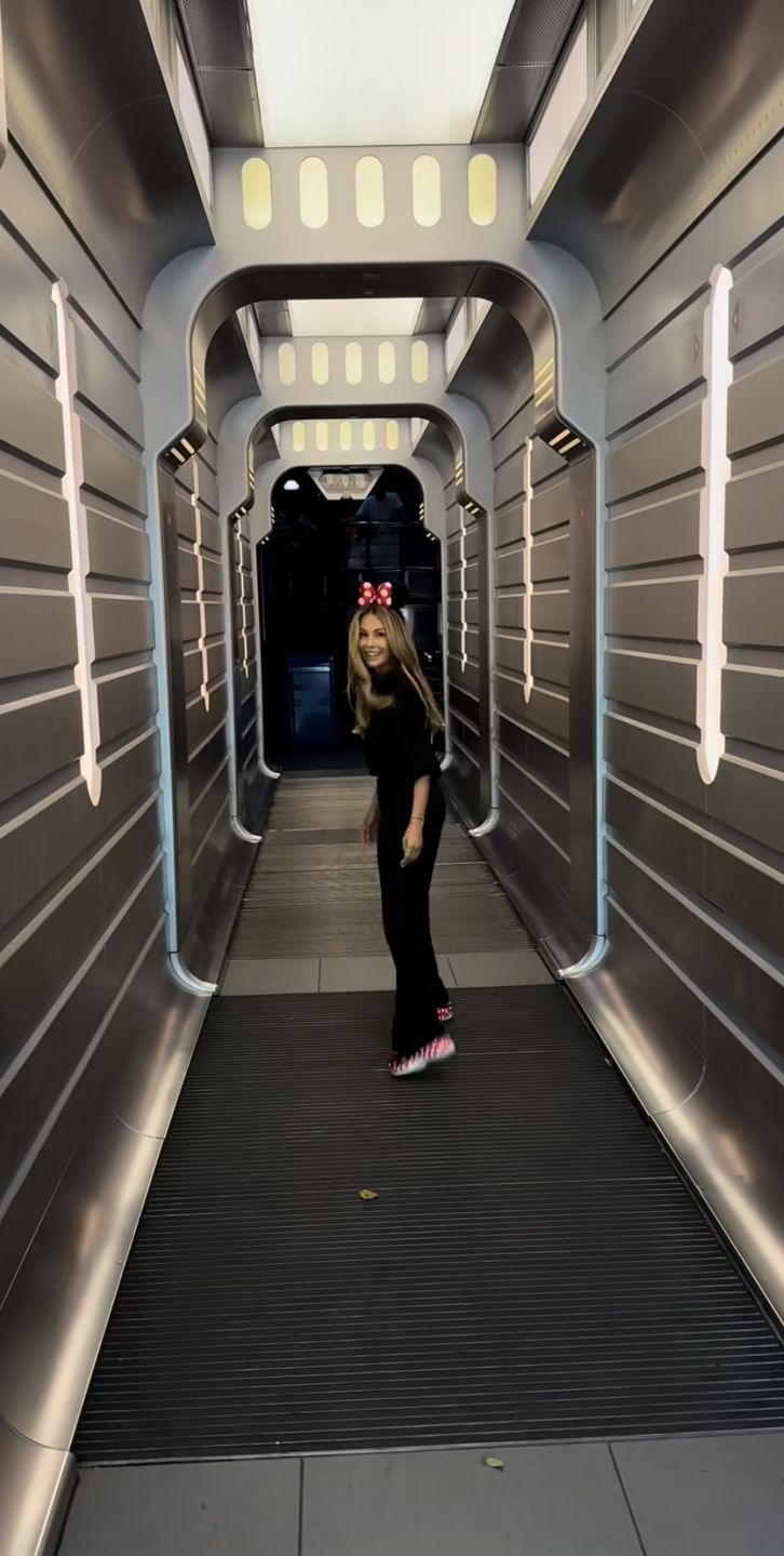 Małgorzata Rozenek relacjonuje wypad do Disneylandu