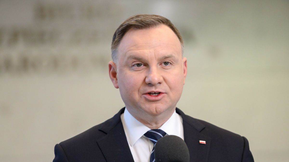 Narada w BBN w zwi?zku z atakiem Rosji na Ukrain?
24.02.2022 Warszawa Konferencja po posiedzeniu Biura Bezpieczenstwa Narodowego w zwiazku z sytuacja na Ukrainie, Fot. Tomasz Jastrzebowski/REPORTER
n/z: Andrzej Duda
Tomasz Jastrzebowski/REPORTER