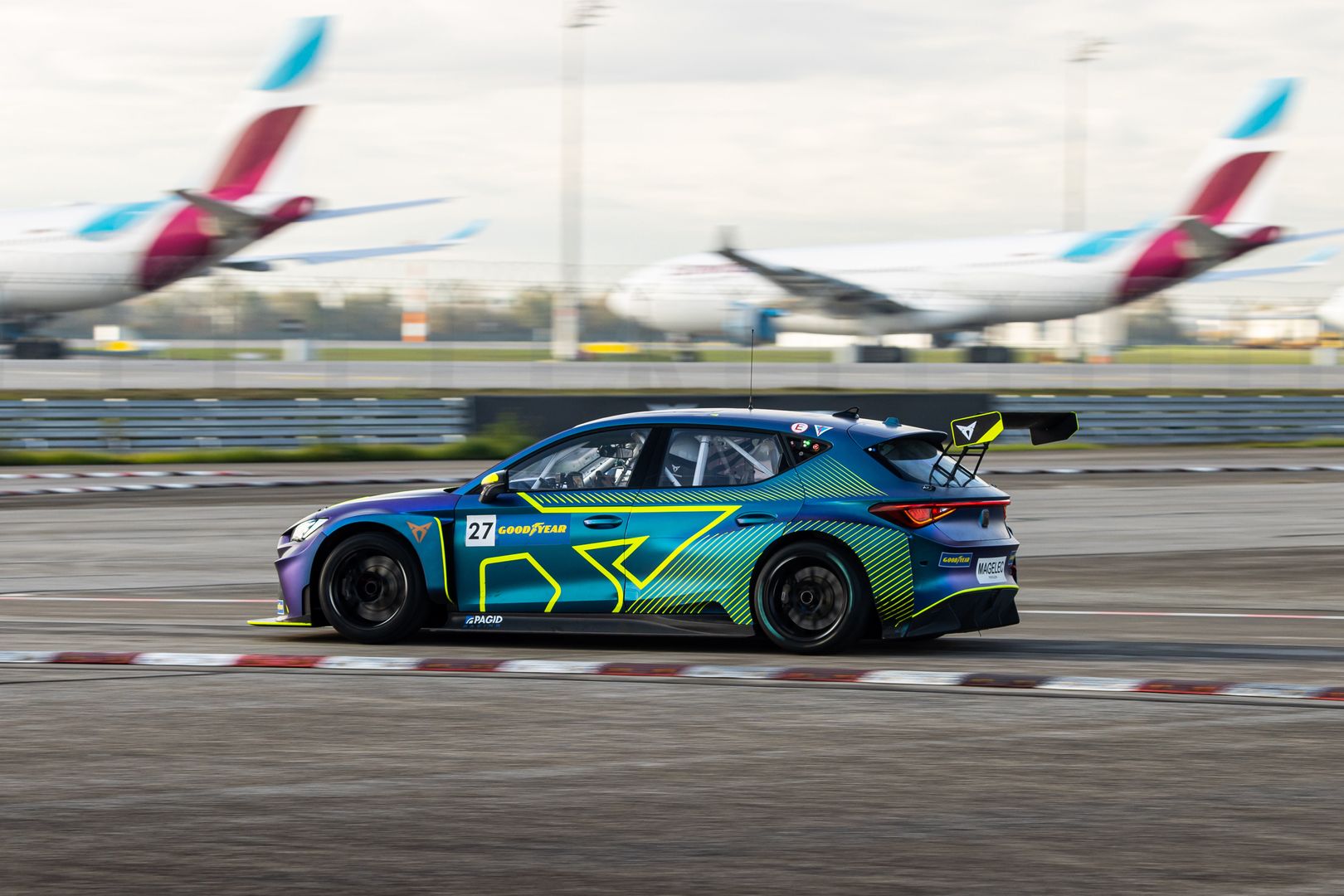Cupra e-Racer