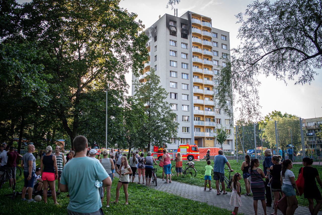 Czechy. Tragiczny pożar w bloku w Bohuminie. Nie żyje 11 osób, wśród nich są dzieci