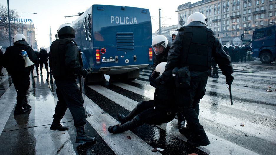 Jeszcze pod koniec grudnia nowe władze KGP deklarowały, że kominy nie będą stosowane jak za rządów PiS