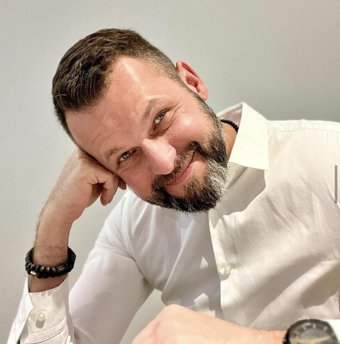 Jakub. B. Bączek, mówca inspiracyjny i medalista olimpijski, dokonał COMING OUTU