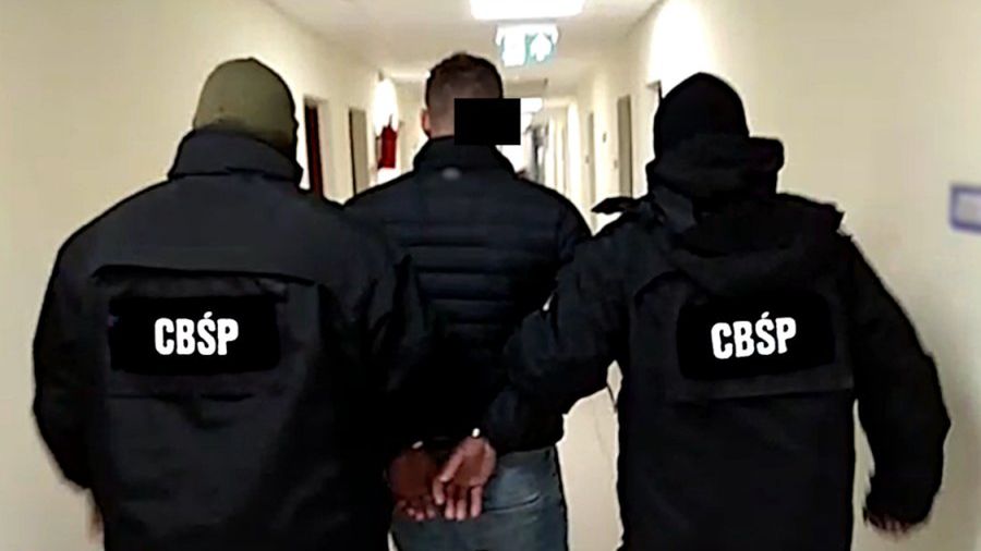 Podczas akcji funkcjonariusze CBŚP zatrzymali 5 mężczyzn