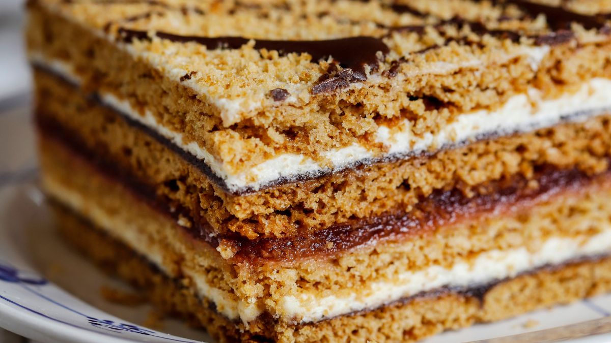 Miodownik serowy z dżemem