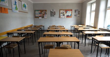 Koronawirus w szkołach. Zakażona zakonnica prowadziła lekcje