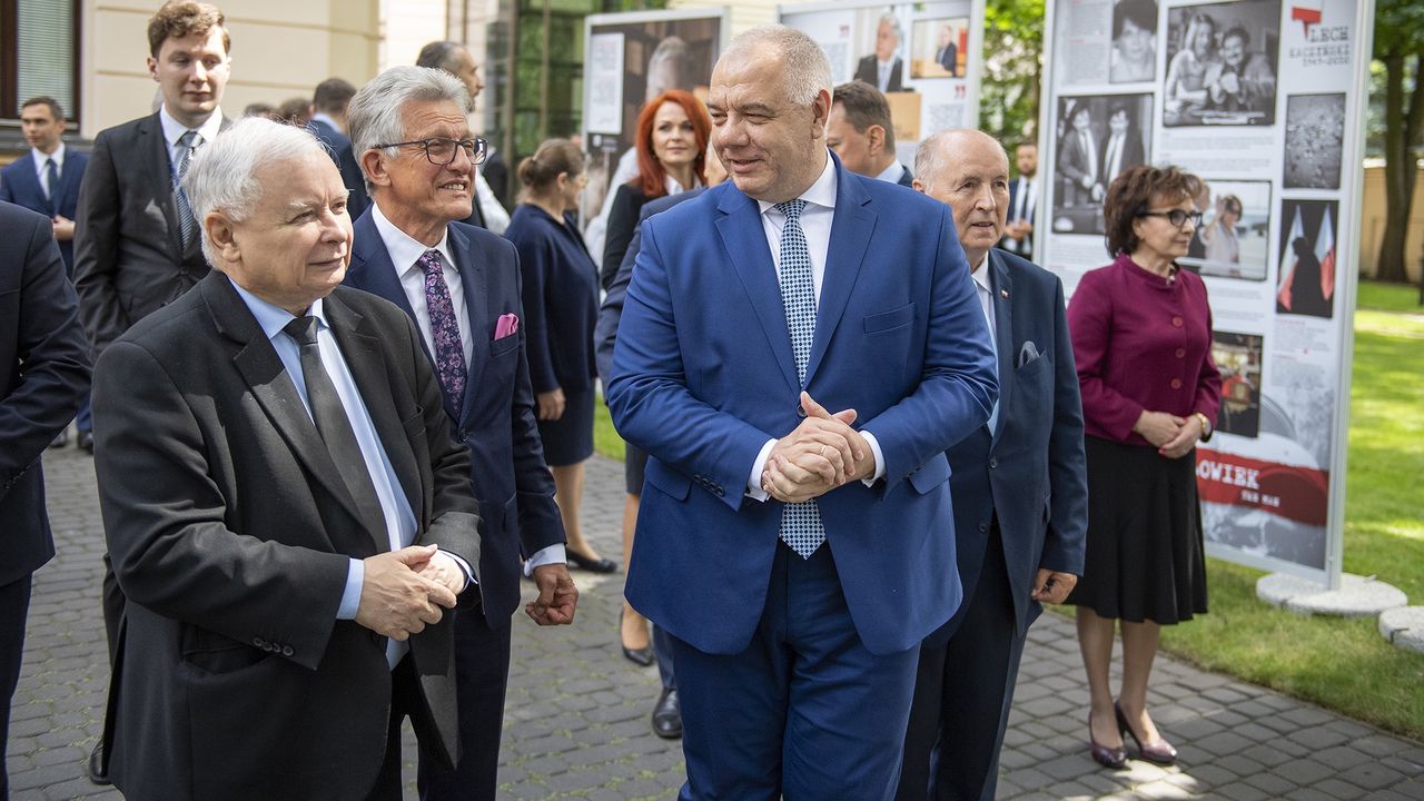 TK przygotował wystawę ku pamięci Lecha Kaczyńskiego. Ważni oficjele z PiS na otwarciu