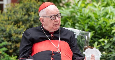 Kardynał Gulbinowicz może stracić Order Orła Białego
