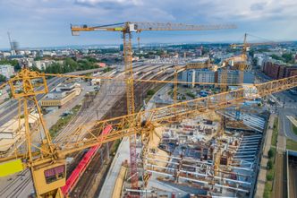 "Jest spowolnienie, ale na razie łagodne". Polska gospodarka wysłała sygnał