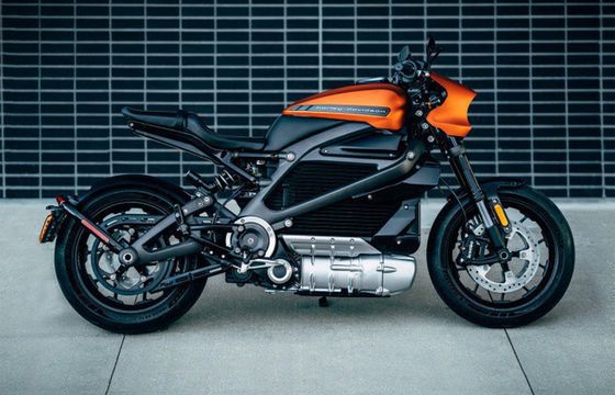 LiveWire - pierwszy elektryczny motocykl Harley-Davidson. Znamy cenę (wideo)