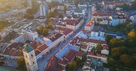 Pogoda w Rzeszowie. Prognoza na niedzielę 2 listopada. Ciepło i brak opadów