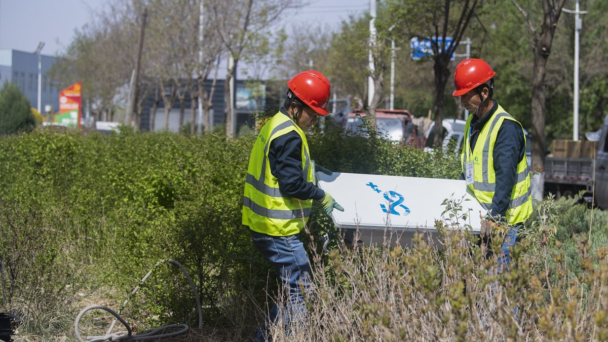 Sieć 5G jest bezpieczna. UKE walczy z fake newsami