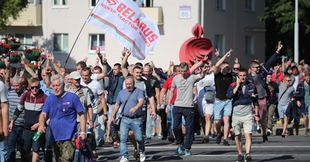 Białoruś. Rozpoczął się strajk generalny. Przyłączyły się do niego państwowe media