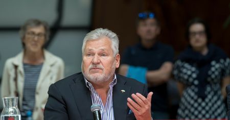 "To jest paranoja". Aleksander Kwaśniewski surowo ocenia Andrzeja Dudę i PiS
