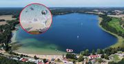 Niedoceniane "polskie Malediwy". Wyjątkowe jezioro kusi kolorem wody