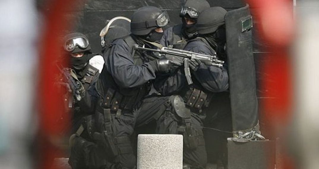 Groźni przestępcy poszukiwani przez Interpol zatrzymani w Warszawie