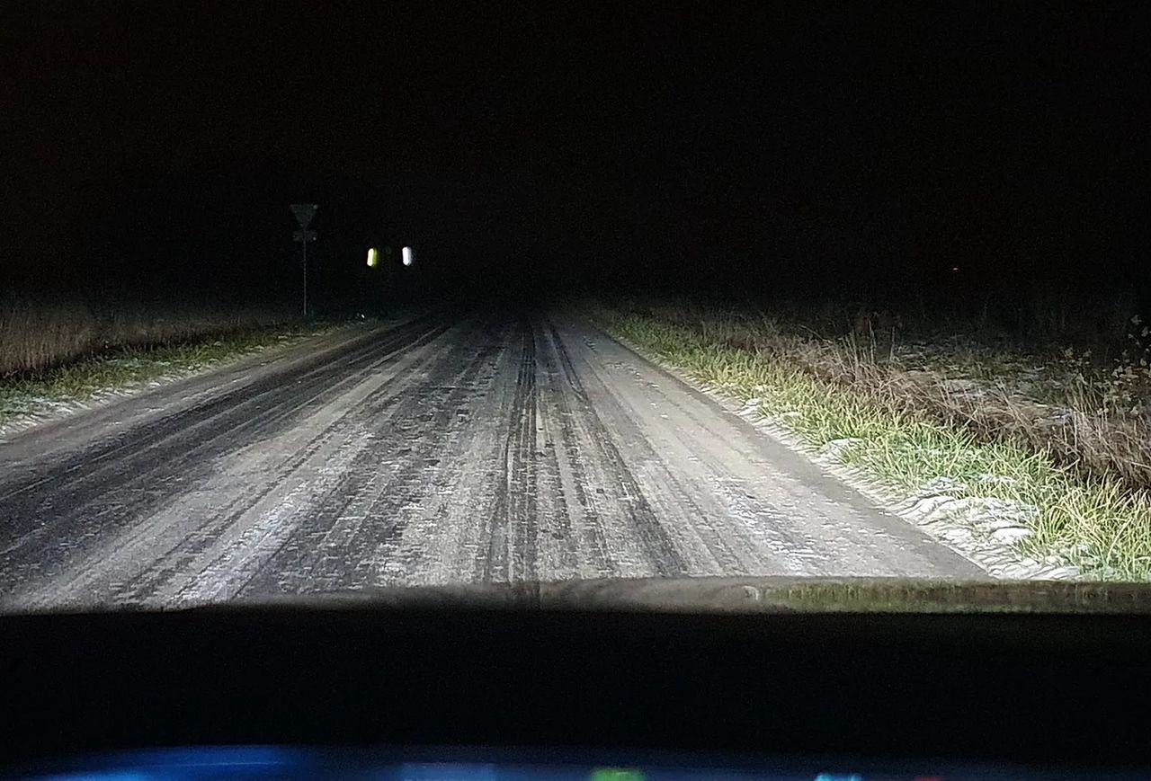 Nie kosztują dużo, mogą ocalić życie. Policja przypomina o odblaskach