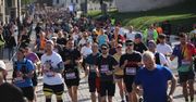 Kraków: Niedziela z Cracovia Maratonem. Tłum biegaczy na trasie