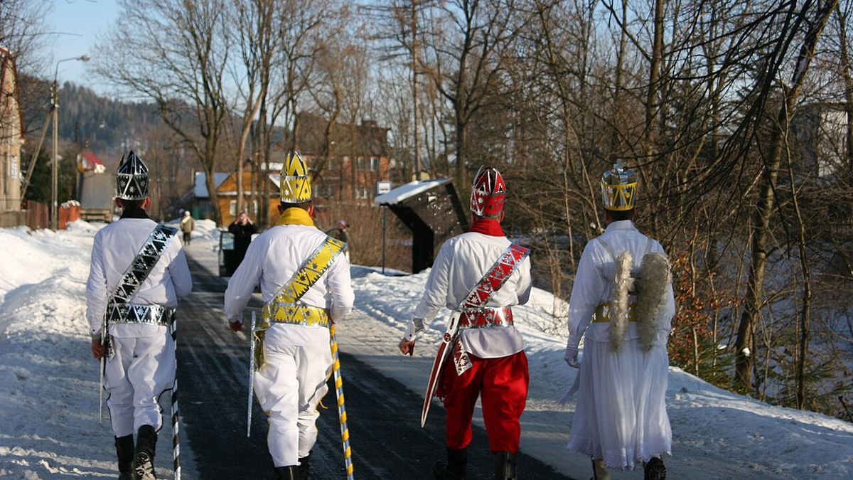 Kolędowanie Trzech Króli w Sopotni Małej (zdj. podglądowe)