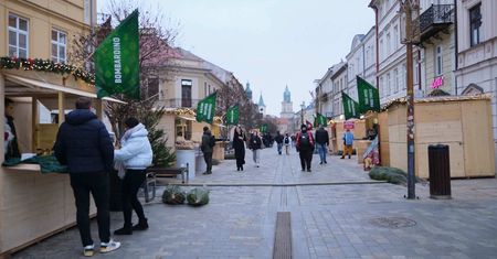 Trwają przygotowania do otwarcia Jarmarku Świątecznego w Lublinie