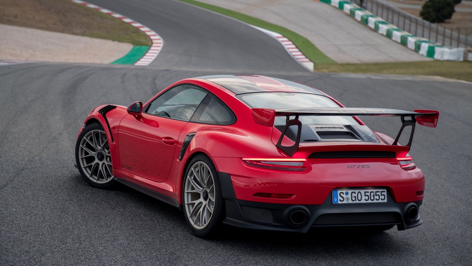Porsche 911 GT2 RS (2017)
